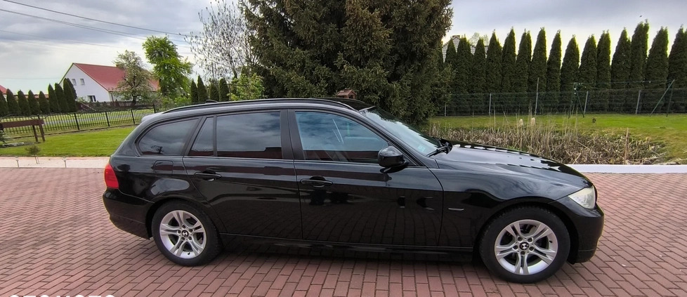 BMW Seria 3 cena 25500 przebieg: 284300, rok produkcji 2010 z Głowno małe 254